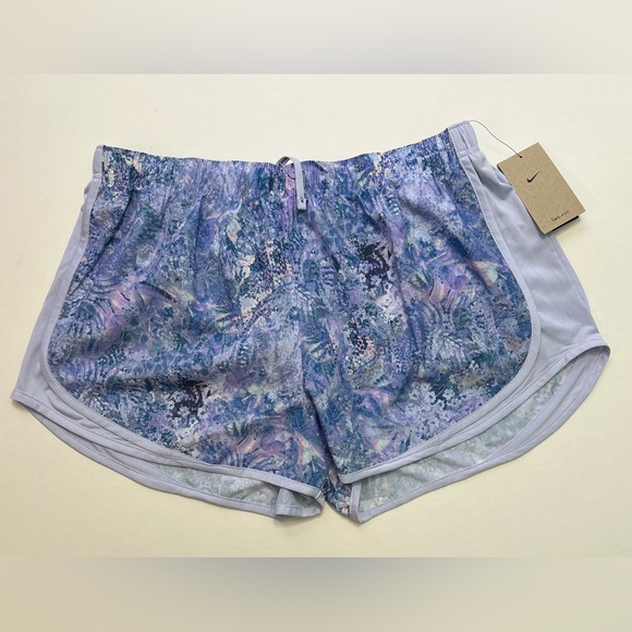 Nike Women's Summer Print Tempo Shorts in Purple Size:XL NWT - Picture 3 of 14